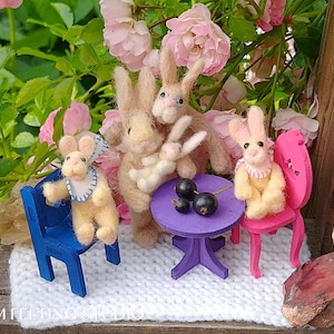 Needle Felt Bunny Family: Handmade Wool Sculpture, Eco Keepsake