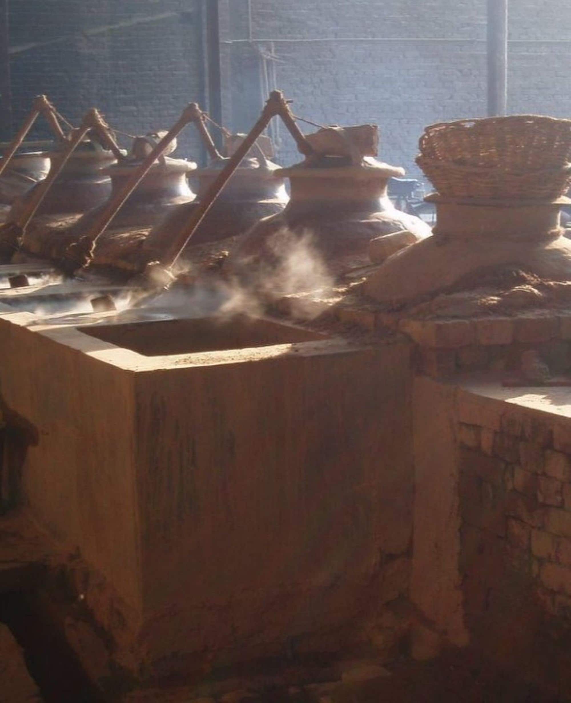 Dehnal Oudh Mottaq . Premium Attar Oil . Alcohol Free . Exotic Blend