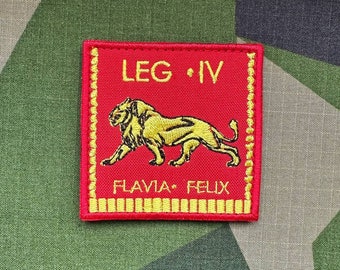 Patch « Légion IV « Flavia Felix » Rouge avec Velcro Empire Romain Patch Aquila Wolf Roma Centurio Morale Tactique Velcro Extérieur