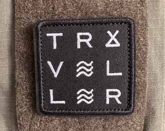 1x “Traveller” Patch mit Klettverschluss; Wanderer, Reise Bergen, Camping Mountains Aufnäher Morale Tactical Outdoor Velcro Rucksack