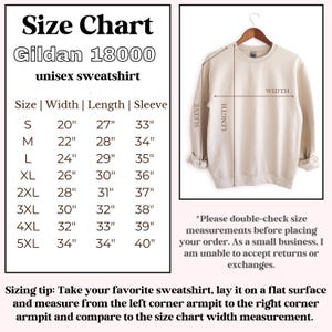 Puede incluir: Tabla de tallas para una sudadera unisex Gildan 18000. La tabla muestra las medidas en pulgadas para el ancho, la longitud y la longitud de la manga para las tallas S a 5XL.