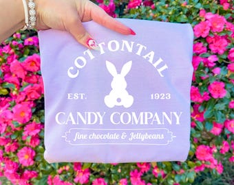 Easter Bunny Shirt, Rabbit Tees, Easter Candy, Cottontail, Easter Shirts Women, Cute Bunny Tshirts, Pastel Spring Easter, Easter Egg Hunt