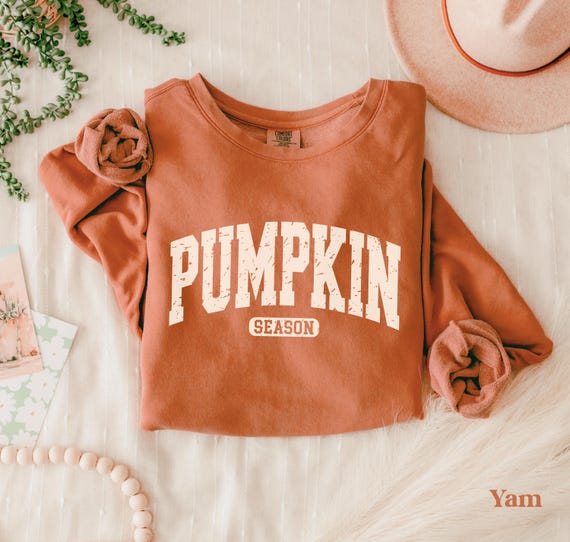 Fall Pumpkin Season Sweatshirt, Pumpkin Crewneck, Fall Outfits Women, Autumn Sweaters, Fall Pumpkin Lovers, Pumpkin Patch, Comfort Colors