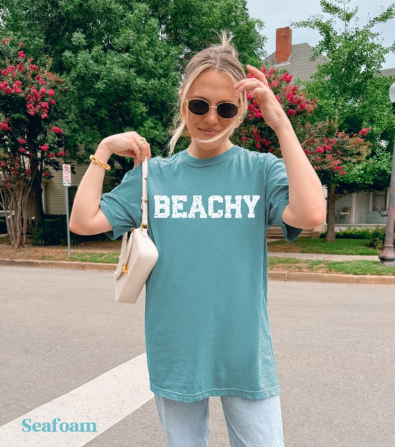 Beachy Shirt, Beach Trip, Beachy Coastal, Summer Crewneck, Vacations Tees Women, Summer Aesthetic, Beach Lover Gifts, Ocean Tshirts, Sea Tee