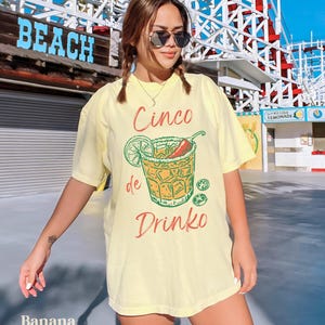 Cinco de Mayo Margarita Shirt, Spicy Margarita Tees, Cinco de Mayo TShirts, Drinking Shirts Women, Cinco De Mayo Outfits, Cocktail Crewneck Banana
