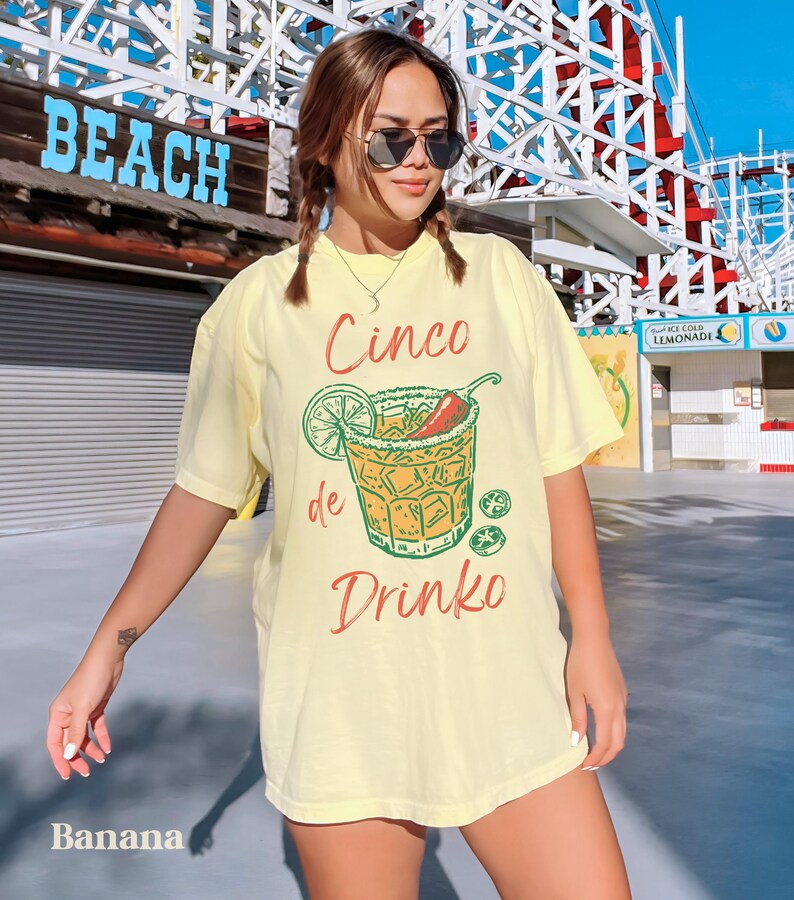 Cinco de Mayo Margarita Shirt, Spicy Margarita Tees, Cinco de Mayo TShirts, Drinking Shirts Women, Cinco De Mayo Outfits, Cocktail Crewneck Banana