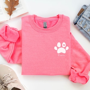 Dog Mom Sweatshirt Custom, Cute Dog Mom Sweatshirt, Dog Mom Crewneck, Dog Mom Gift Ideas, Paw Sweatshirt, Dog Lover Sweatshirt, Paw Print