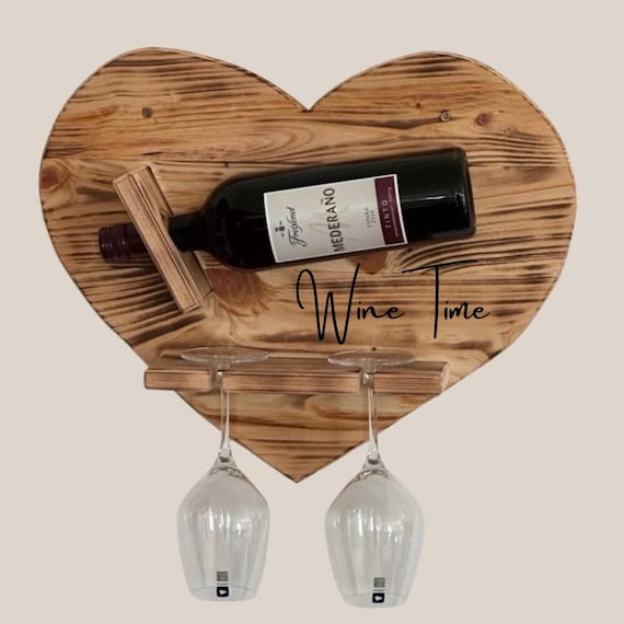 Personalisiertes Weinregal aus Holz – Hängeregal für 1 Weinflasche & 2 Gläser – Natur oder geflammt – mit Wandhalterung - Weinliebhaber
