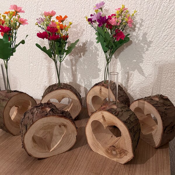 Holzvase Reagenzglas Herzvase Holz Herz Valentinstag Hochzeit Holzdeko Liebe