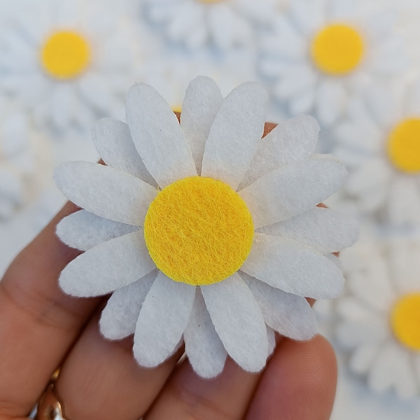 Daisy Felt Flowers, Pastel Floral Applique, Felt Ornaments Flower Kit, Multicoloured Artificial Daisy, Pretty Die Cuts, Sewing Supply, Clips