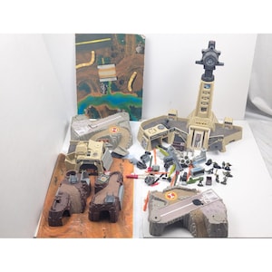 Lewis Galoob Toys Micro Machines Military Playset Lot 1995