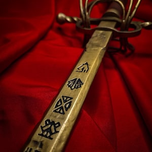 Espada estoque Maellum Maelle – Inspirada en la Expedición 33 – Réplica de cosplay hecha a mano