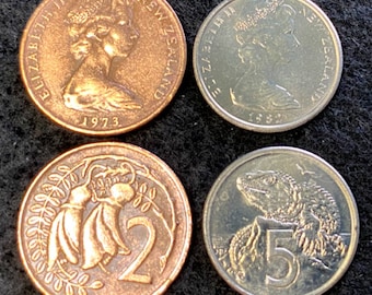 New Zealand 2 Coins Set 2 , 5 Cents World Coins Year 1973 and 1982