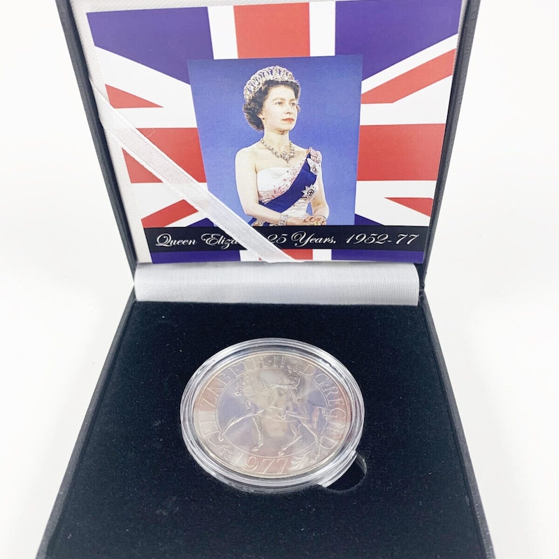 Elizabeth Ii Rare - Etsy