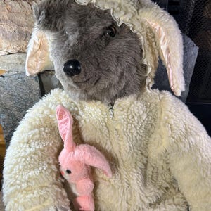 Big Bad Wolf in Sheep&#39;s Clothing Plush 28&quot;  1987 House of Tilly