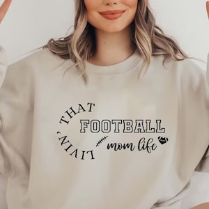 Football mom svg, Football Mom png, Football  Svg, cheer mom svg,football svg, football mom png,football shirt svg,game day svg