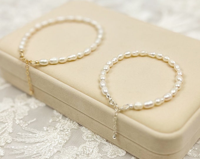 Natural Freshwater Pearl Beaded Bracelet Gift Maid of Honor Gold Silver