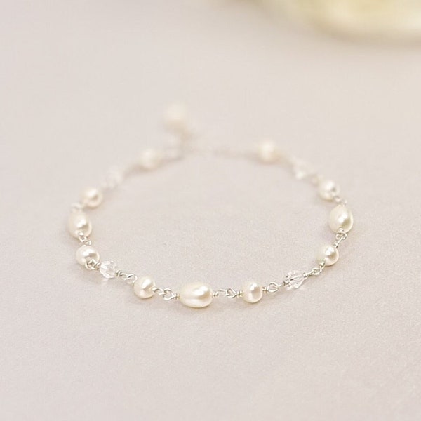 Freshwater Pearl Beaded Bracelet Swarovski Crystal Gold Fill Bridal Jewelry Sterling Silver Wedding Present  Gift Bride Heirloom