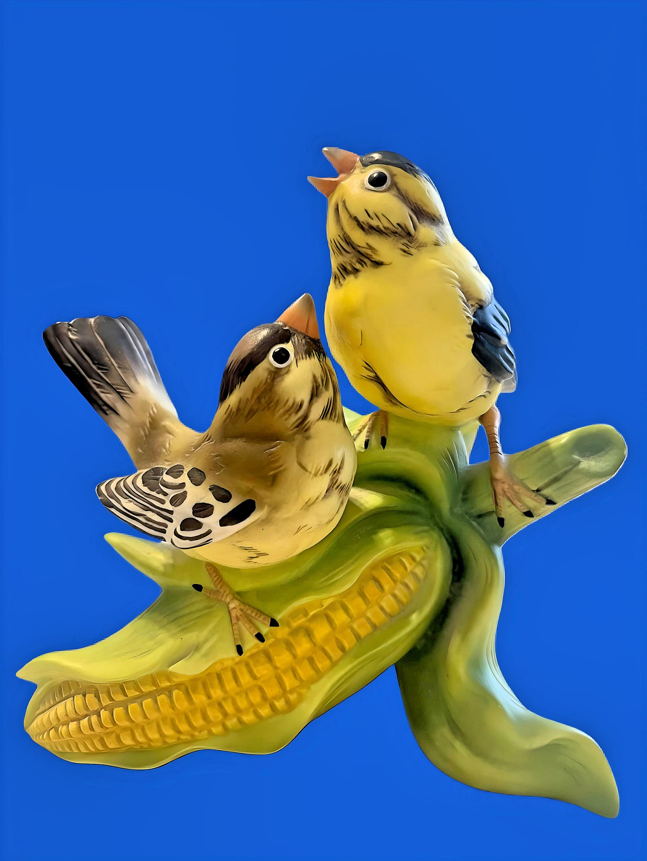 1990's Vintage Pair of Gold Finch Singing on an Ear of Corn Excellent