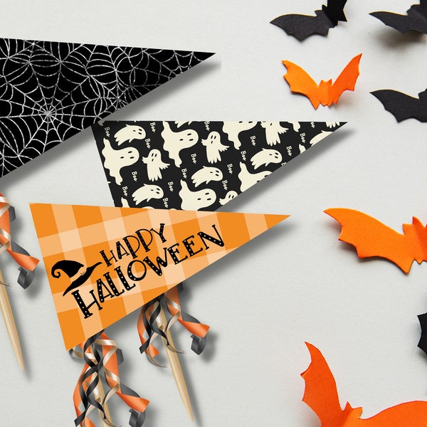 Halloween Pennant Flag Printables | Halloween Flag Printable | Halloween Pennants | Halloween Flags // Halloween Party | Boo Basket Filler