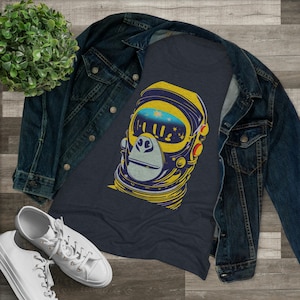 Camiseta Triblend Ape Astronaut Fun para mujer