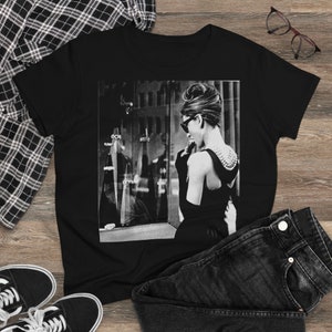 Breakfast at Tiffany&#39;s Audrey Hepburn Vintage Hollywood Movie T-shirt