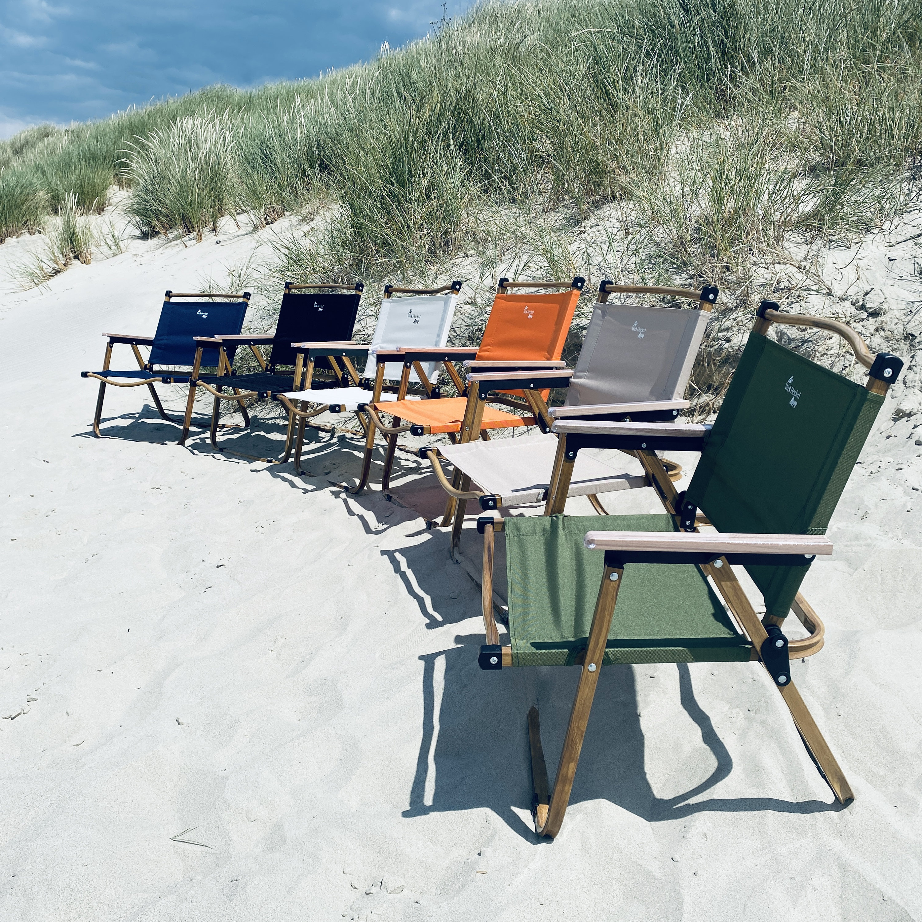 Low Beach/ Camping/ Folding outdoor chair / Garden / Lounge style chair