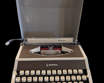 Fabulous Vintage Mercury Imperial Portable Typewriter