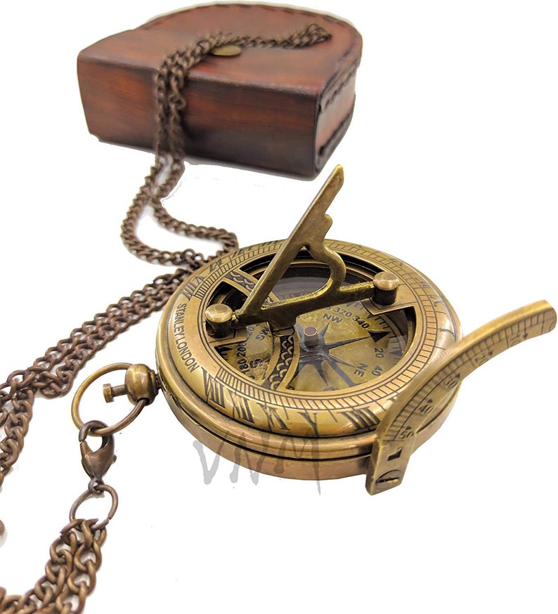 Working Sundial Compass With Leather Case Push Button Compass Sun Clock ...