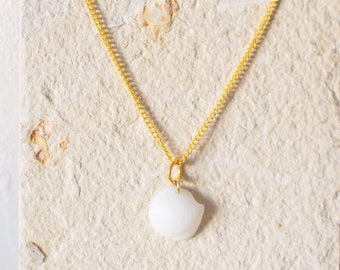 Real Mini Scallop Shell with Gold Plated Chain Necklace / Summer Jewellery / Shell Necklace / Handmade Jewellery / Mother's Day Gift