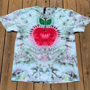Men&#39;s size M - Custom  Tie Dye T Shirt