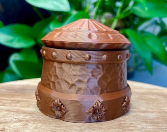 Lions Brew Dice Box- Dice Vault- From Mythic Mugs by Ars Moriendi