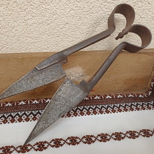 antique tool - sheep shearing shears  -vintage decoration