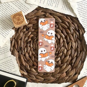 Marque-page fantôme d&#39;automne : marque-page en papier cartonné plastifié avec pampille