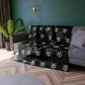 Velvet Blanket, Gothic Fox Skull Design - Alternative: Crushed Velvet Throw, Soft Plush Bedding, Halloween Home Decor, Dark Bedroom Accent,