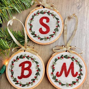 Adornos bordados, Bordado personalizado de Navidad, Decoración navideña, Decoración de regalo de Navidad, Adorno de regalo navideño, Regalo inicial