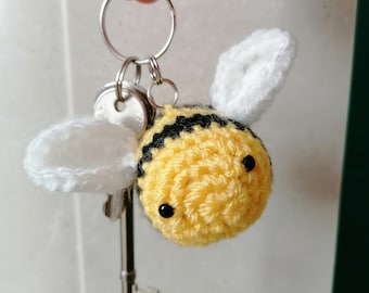 Porte-clés abeille au crochet