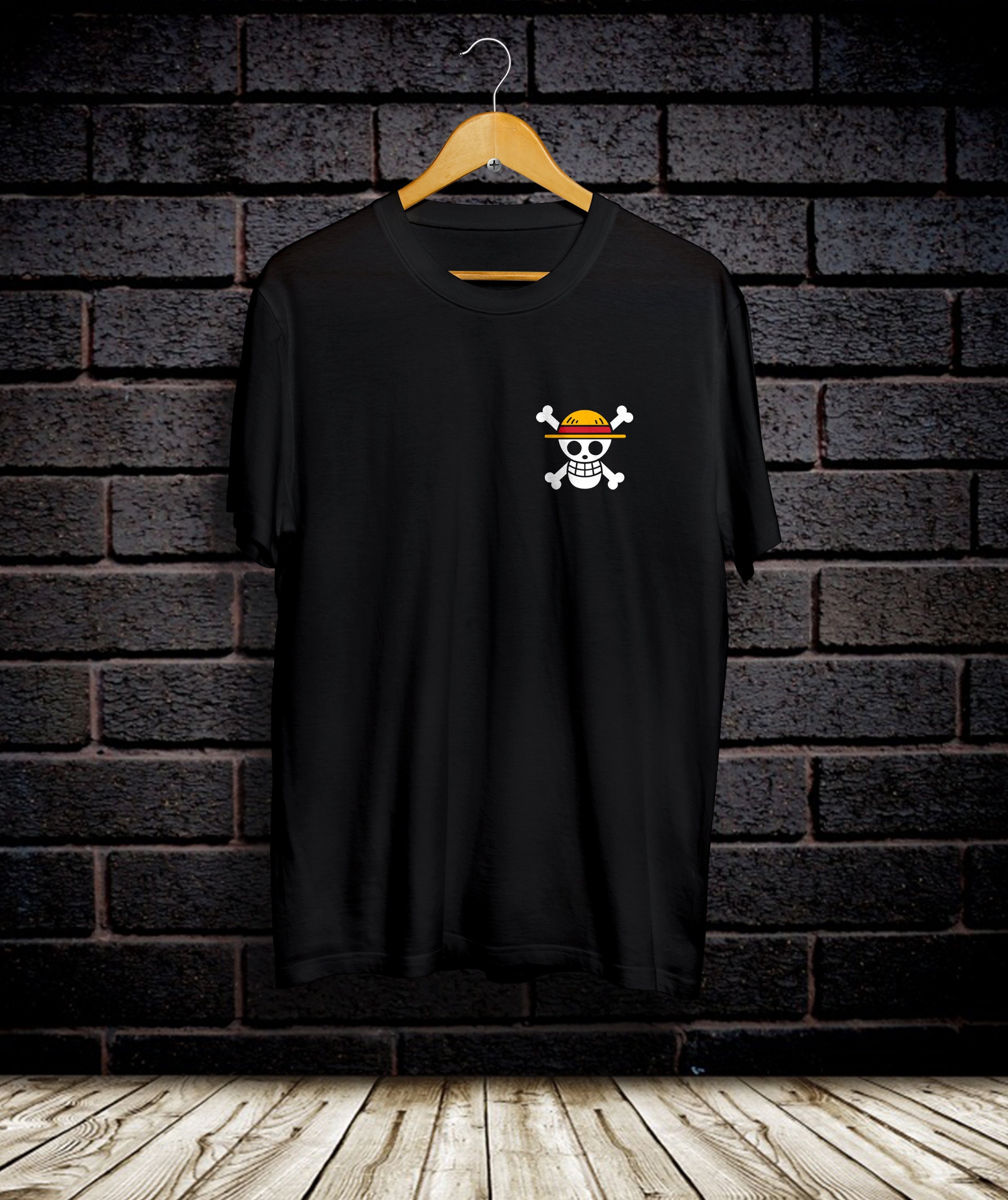 T-shirt ONE PIECE e ALTRI occhi - Bramea Bottega d'Arte e di Grafica