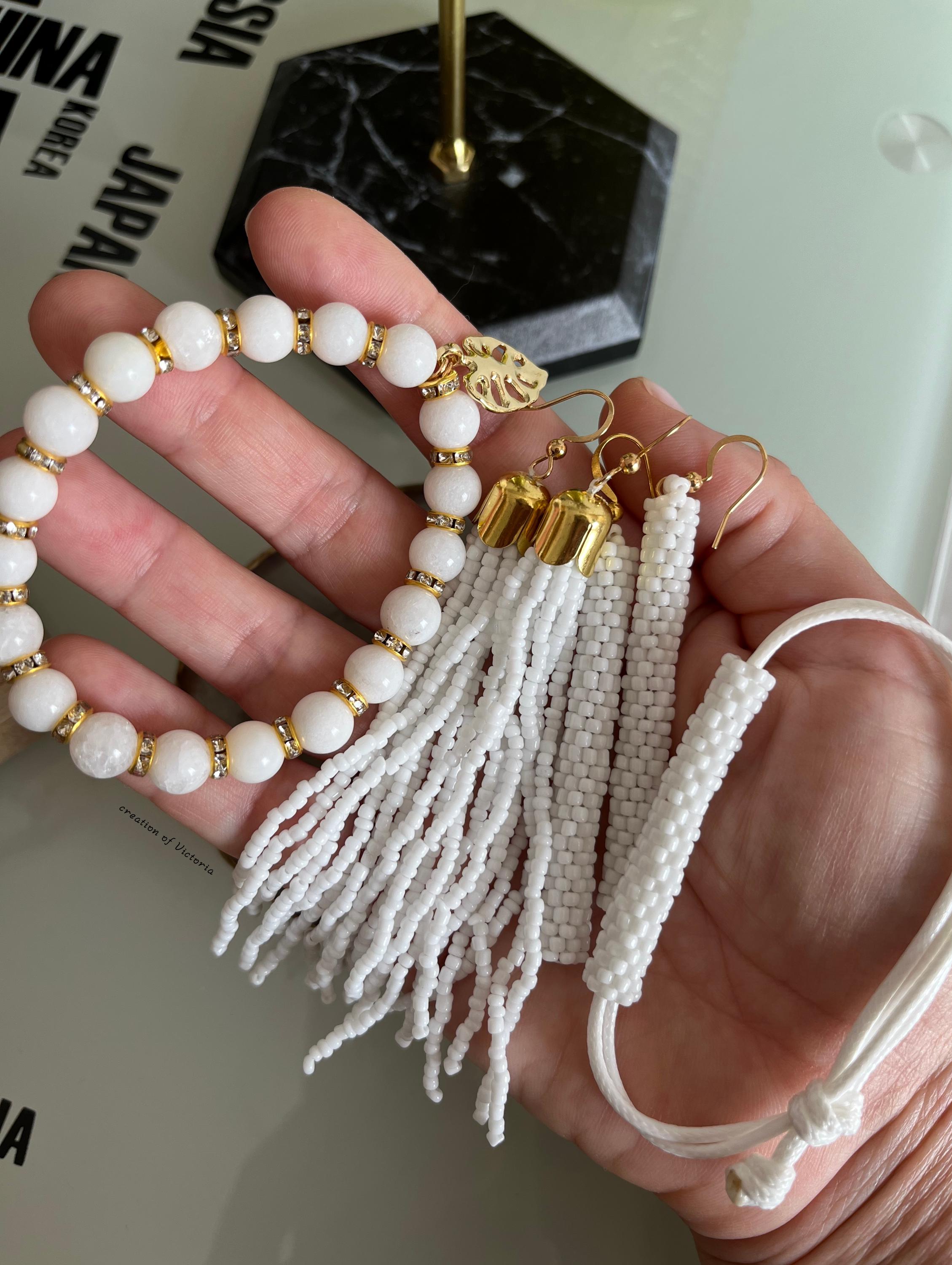 Orecchini di perline bianche boho con frange gioielli unici fatti a mano esecuzione ucraina accessorio attraente degno di attenzione - Italia