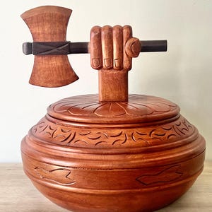 Batea Para Chango Grande con hacha /Large Shango Wooden Batea with Axe
