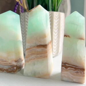 Caribbean Calcite Towers - Gemmy Aqua