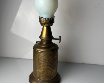 Lampe Pigeon ancienne, France - Lampe à huile avec verre laiteux, France