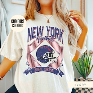 Comfort Colors New York Football Shirt Vintage New York Giants Shirt For Women Retro Giants Shirt Gift for Her Oversized Giants t-shirt