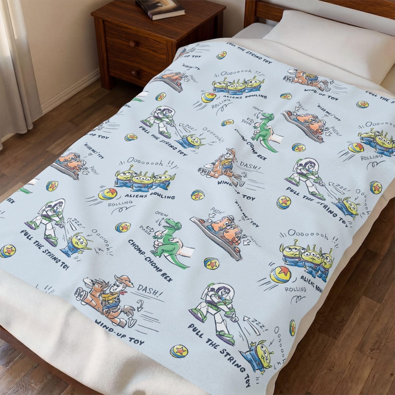 Toy Story characters Velveteen Plush Blanket | Buzz Lightyear Woody throw image 1