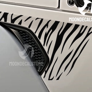 Fits 2018-2025 Wrangler and Gladiator Fender Vent Tiger Stripes Decal Sticker
