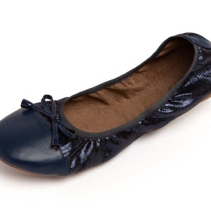 Talaria Flats Navy Blue Premium Foldable Ballet Flats,Wedding Ballet Flats,Ballet Flats for Work,Flats Plegables for Travel,Cinderollies flat imagen 4