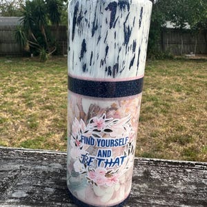Epoxybeker met bloemen en marmer: inspirerend citaat, handgemaakte roestvrijstalen beker van 20 oz