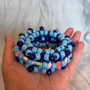 Trans Flagge Mini Rotator Kandi Armspange