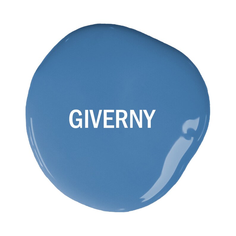 K&ouml;nnte beinhalten: Ein blauer Farbmuster mit dem Wort "GIVERNY" in wei&szlig;.