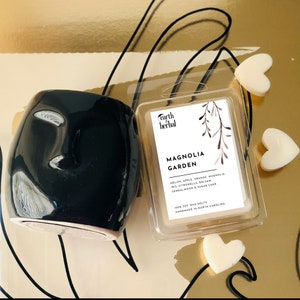 Magnolia Garden Soy Wax Melts Strong Scented Wax Tarts Long Lasting Spring and Summer Scent Housewarming Gift